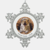 衝撃を与えられたリス スノーフレークピューターオーナメント (正面)