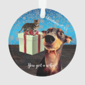 衝撃を受けたドーバーマンクリスマス オーナメント (裏面)