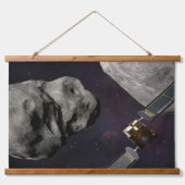衝撃前のダーツ宇宙船とリュシカベ 吊り下げ型タペストリー (正面)