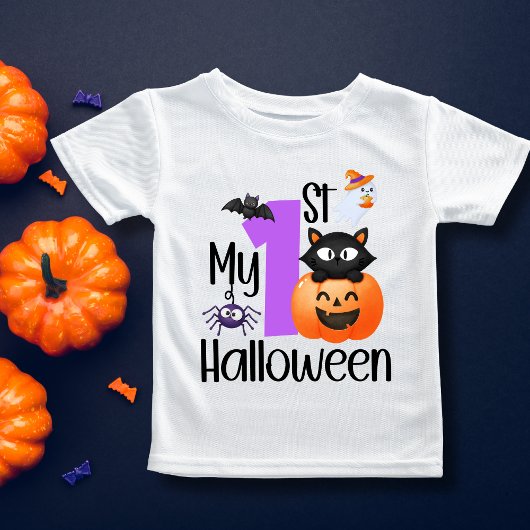 衣装おもしろいギフトかわいいコスチューム私の最初のハロウィーン ベビーTシャツ