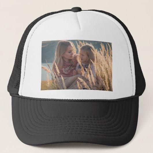 衣類、Tシャツ、フード付スウェットシャツ、靴 キャップ (正面)