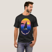 表面にプリントしたカタリナ島の帆船 Tシャツ (正面フル)