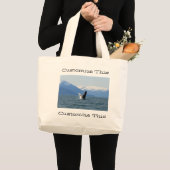 表面のHumpback; カスタマイズ可能 ラージトートバッグ (正面(商品))