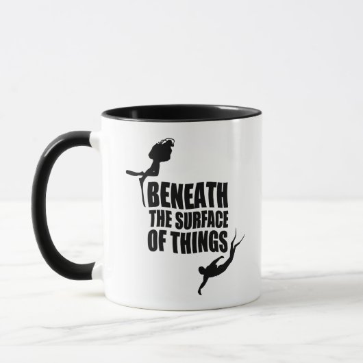 表面下 |スキューバダイビング引用文 マグカップ (左)