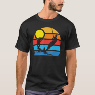 表面水クールスキーのスポーツスキーヤーの男性とウォム Tシャツ