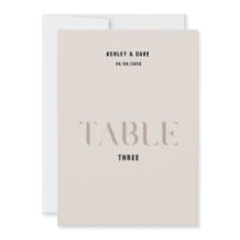 表3はっきりしたベージュ結婚の表番号