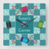 裁縫の時計-名前と個人化して下さい スクエア壁時計 (正面)