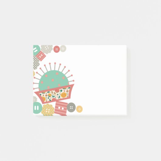 裁縫は花の針差しの裁縫婦にボタンをかけます ポストイット (正面)