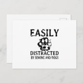 裁縫ギフト | 裁縫と犬にすぐ気を取られる 案内ポストカード (正面/裏面)