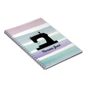 裁縫マシン/お客様の名前の水色ストライプの ノートブック (右側)