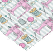 裁縫マシン – ピンククラフツソー テーブルクロス (アングル)