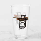 裁縫機の漫画イラストレーション タンブラーグラス (正面)