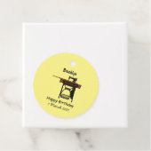 裁縫機の漫画イラストレーション フェイバータグ (インサイチュ)