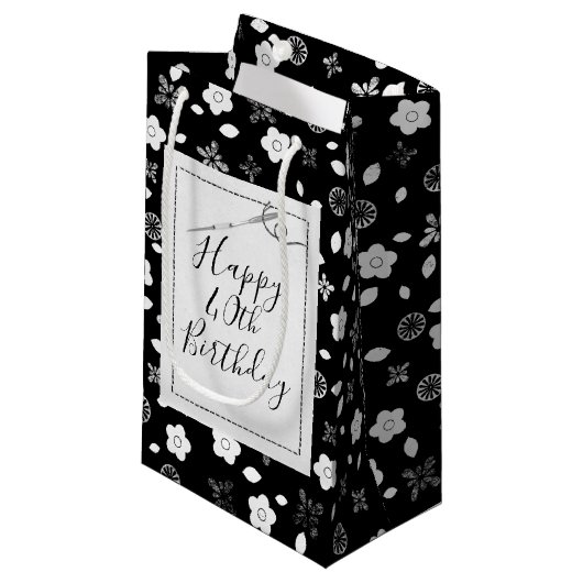 裁縫針40歳の誕生日 スモールペーパーバッグ (正面アングル)