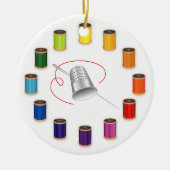 裁縫、シンブル、針と糸 セラミックオーナメント (正面)