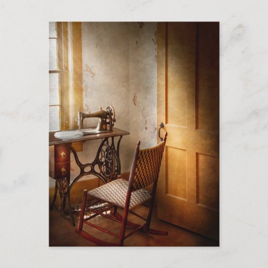 裁縫 – 彼女は以前この機械を愛していた ポストカード (正面)