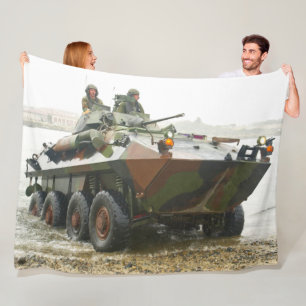 装甲人員輸送機 – LAV-25 フリースブランケット