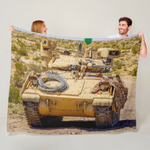 装甲人員輸送機 – M2 Bradley フリースブランケット