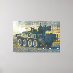 装甲人員輸送船 – Stryker 32x48 キャンバスプリント