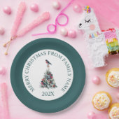 装飾とレッドロビンを持つクリスマスツリー ペーパープレート (パーティー)