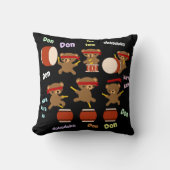 装飾のカスタムをドラムをたたいているTaikoのドラムギフトのかわいいくま クッション (正面)