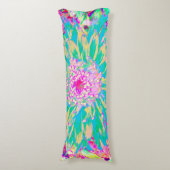 装飾ティール（緑がかった色）グリーンとホットピンクダリア花 ボディピロー (正面縦)
