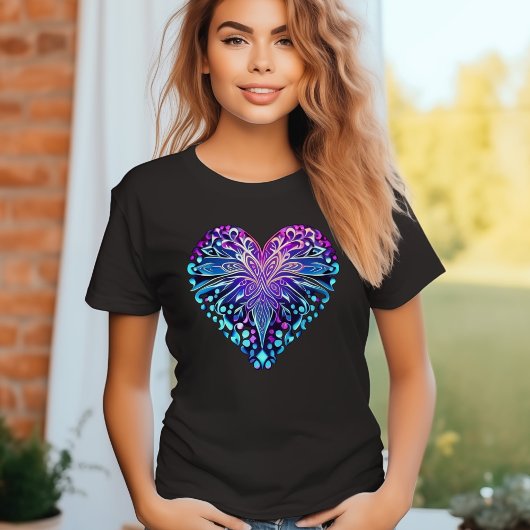 装飾ハートデザイン Tシャツ