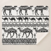 装飾ラクダのシームレスパターンデザイン シェルパブランケット (正面(横))