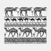 装飾ラクダのシームレスパターンデザイン フリースブランケット (正面(横))