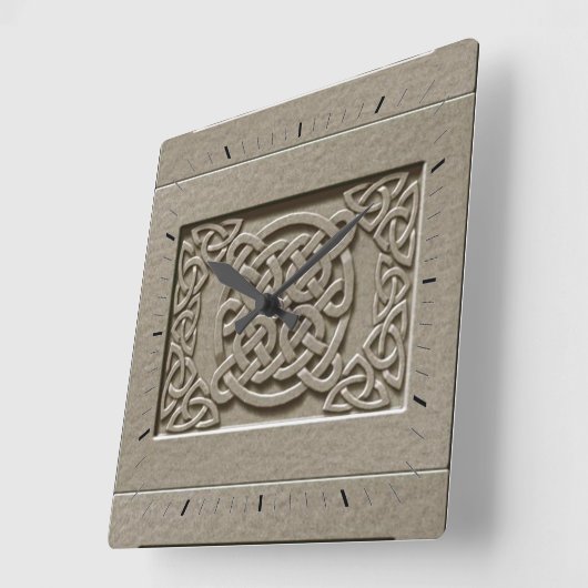 装飾彫刻された石のケルト結び目模様の壁時計 スクエア壁時計 (傾斜)