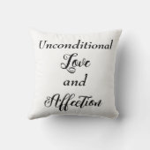 装飾用クッションとウインナソーセージ犬ママ クッション (裏面)