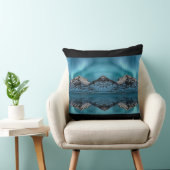 装飾用クッションと仮想山 クッション (椅子)