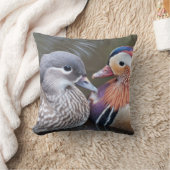 装飾用クッションのオシドリ クッション (ブランケット)