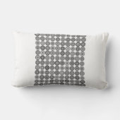 装飾用クッションの灰色と白の幾何学的パターン ランバークッション (裏面)