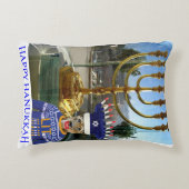 装飾用クッション長方形ハッピーハヌカー。ライオン アクセントクッション (正面)