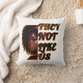 装飾用クッション16インチx 16インチ – 彼らは私たちを好まない クッション (ブランケット)