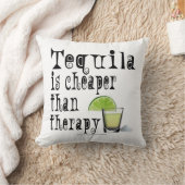 装飾用クッション、テキーラはセラピーより安いです クッション (ブランケット)