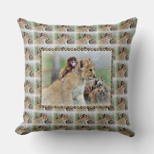 装飾用クッション/ホワイトタイガー クッション (正面)