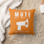 装飾用クッション「ミュートできない…」 クッション (ブランケット)