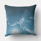 装飾用クッション – 雲を通して劇的な日光 クッション (裏面)