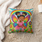装飾用クッション- "HAPPY FAIRY PICKING FLOWERS" クッション (ブランケット)
