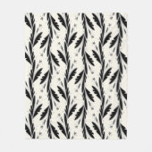 装飾用黒つる植物パターン フリースブランケット (正面)