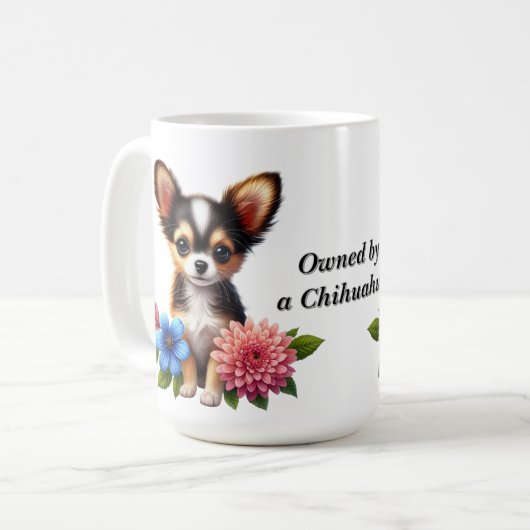 装飾的な花とチワワの子犬 コーヒーマグカップ (正面左)