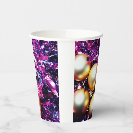 装飾的 紙コップ (左)