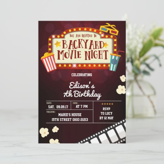 裏庭の映画の夜の誕生日パーティーの招待状 招待状 (スタンド正面)