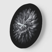 裏庭の花(白黒) 20 ラージ壁時計 (傾斜)