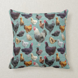 裏庭の鶏がミッドグリーンのバーラップクッションに クッション