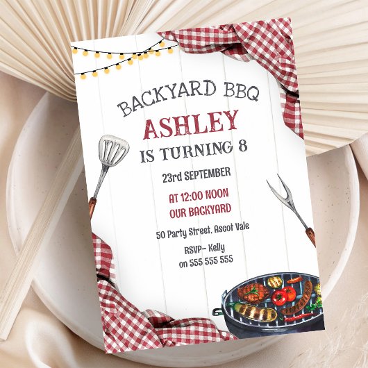 裏庭のBBQバースデーパーティー招待状 招待状
