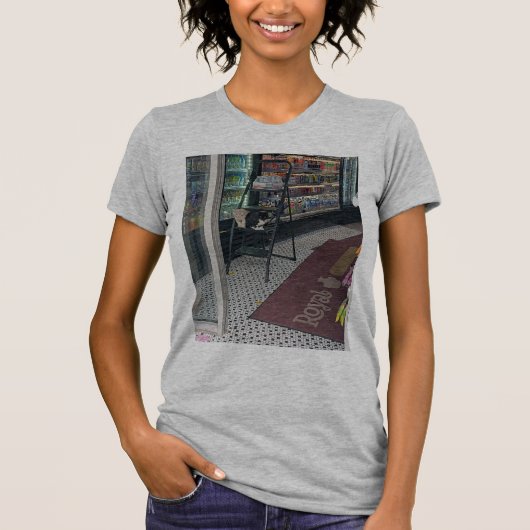 補充するボデガキティ Tシャツ (正面)