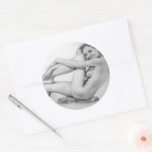 裸の女性が入浴する ラウンドシール (封筒)